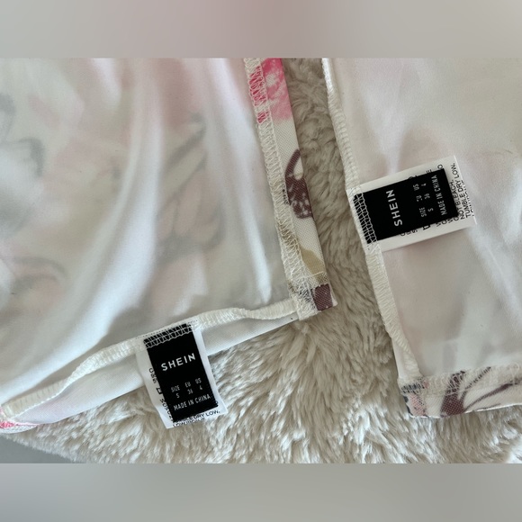 Selling set only worn once!!! - Picture 3 of 3